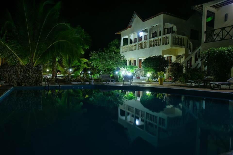 Hotel GOasis Nungwi Zanzibar Exterior foto